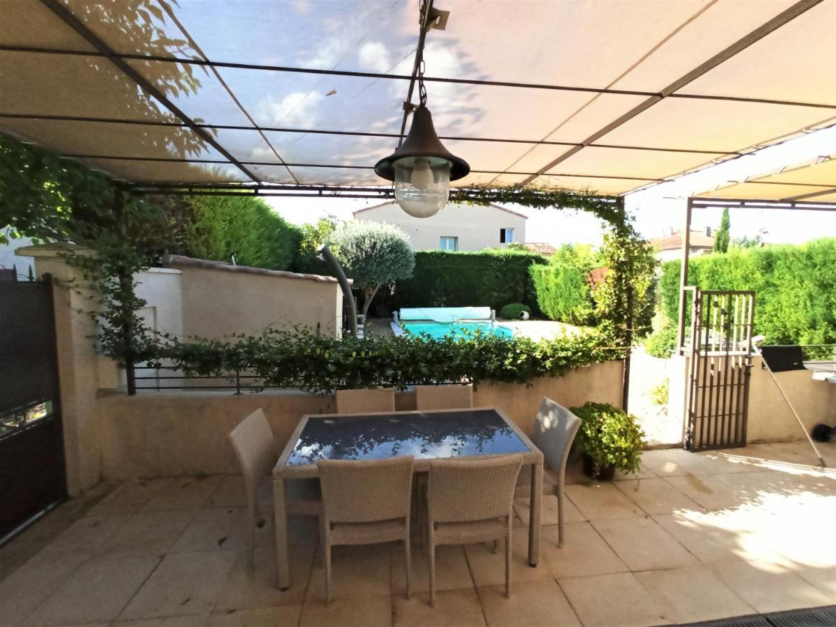 Appartement Grand Confort A Deux Pas Du Centre Ville LʼIsle-sur-la-Sorgue Dış mekan fotoğraf